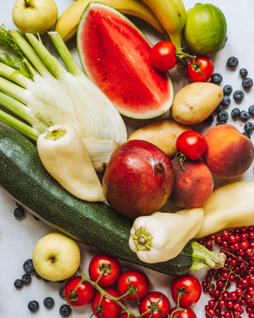 buntes Obst und Gemüse